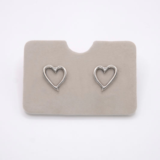 Open heart stud earrings