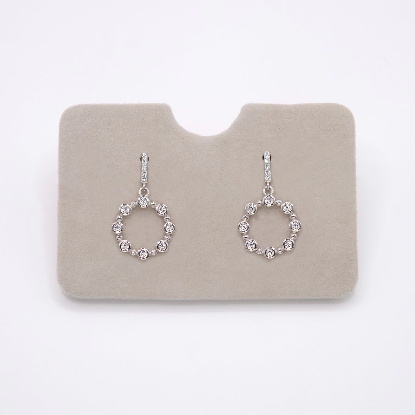 Circle earrings